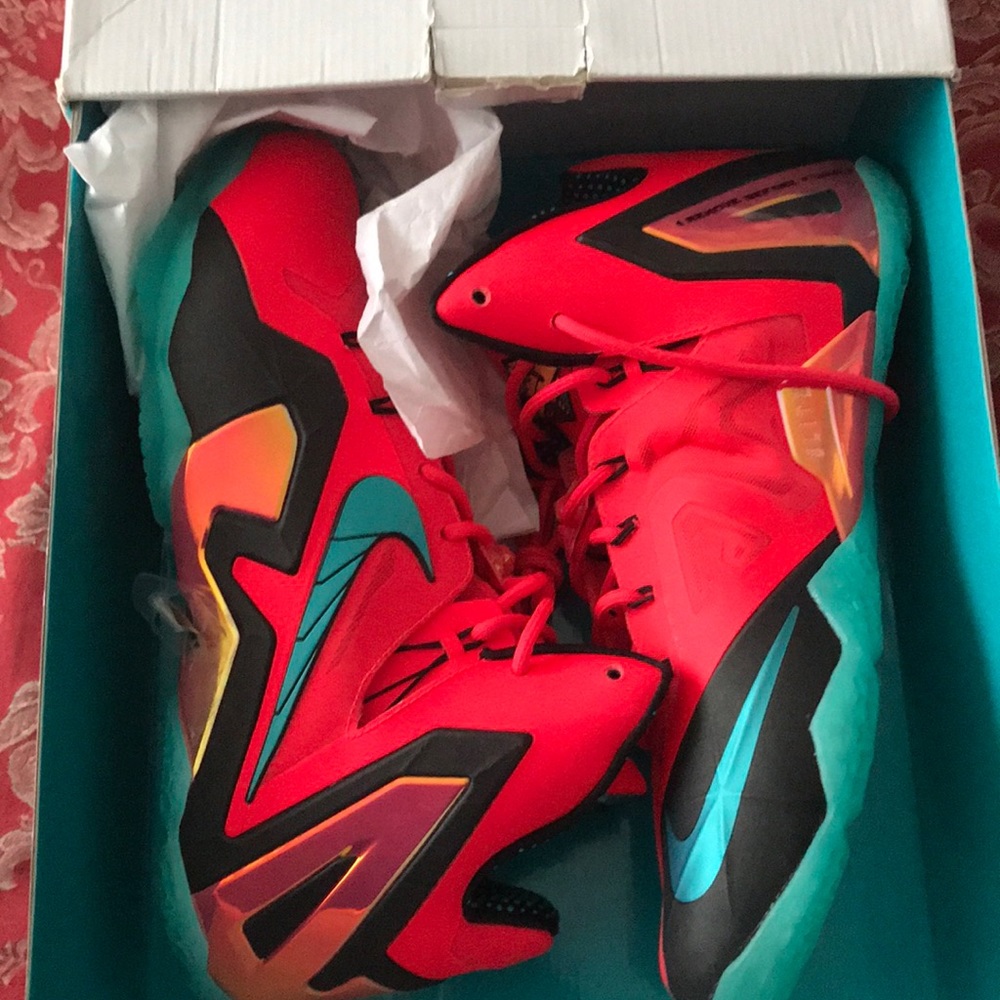 Lebron Xl Elite
